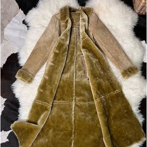 Floor length duster fur jacket suede vintage Mob vibes sz L